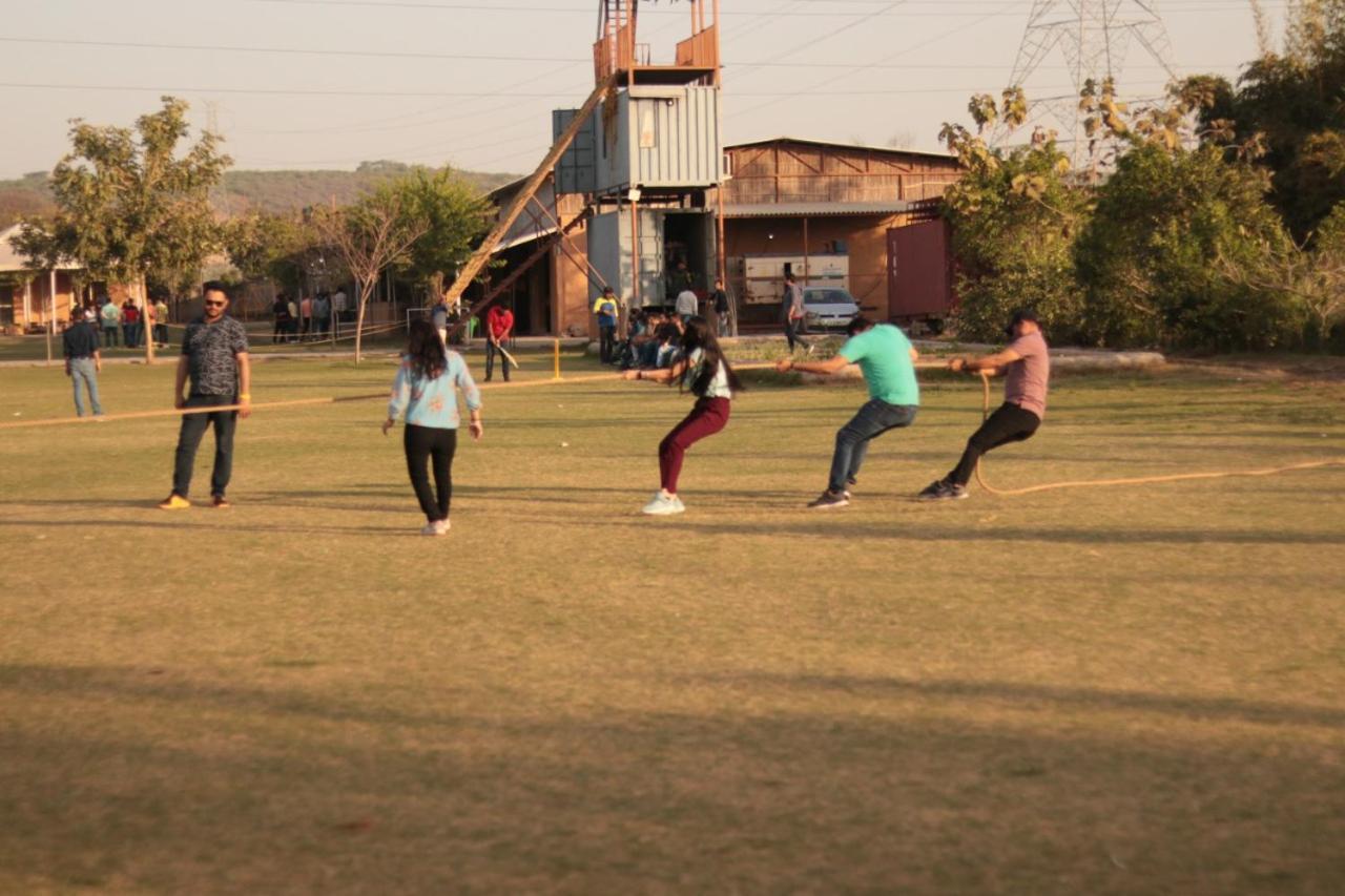 Madhavgarh Farm & Resort Gurgaon Eksteriør bilde