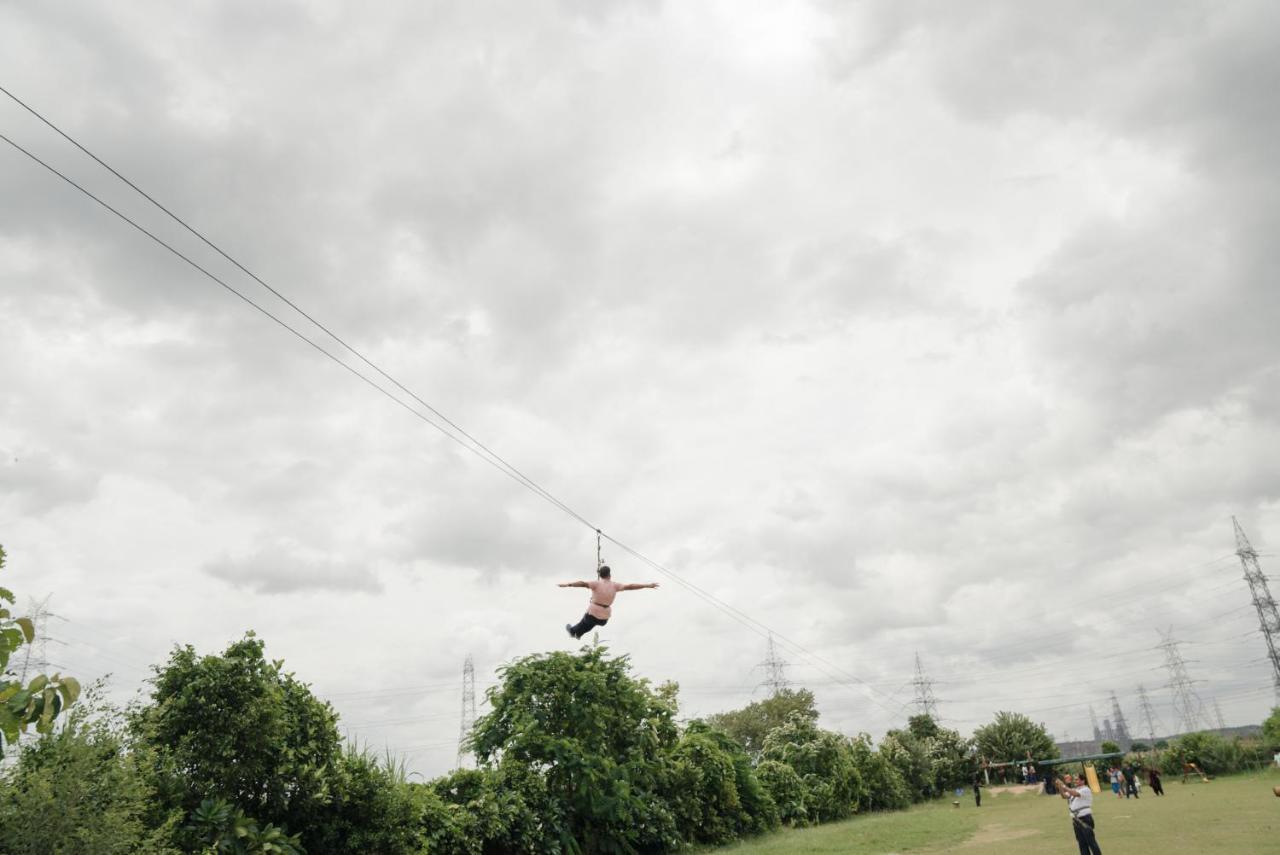 Madhavgarh Farm & Resort Gurgaon Eksteriør bilde